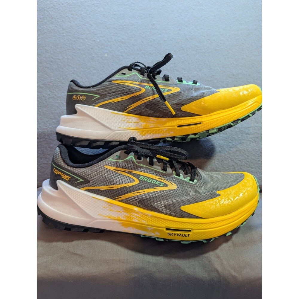 Brooks Catamount 3 Men's 8.5 D Trail Running Shoes Gray Yellow Green SkyVault